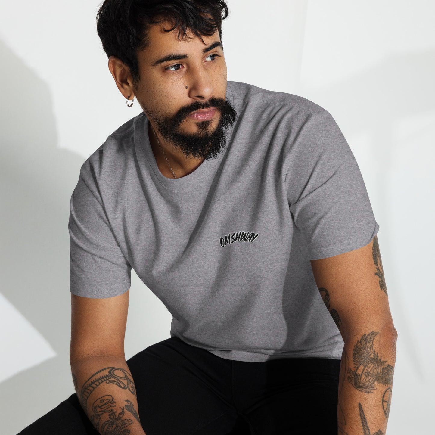 Omshway 2025 Men’s Premium Heavyweight Tee, designed for comfort and durability, featuring a sleek, modern fit in high-quality fabric carbon grey front